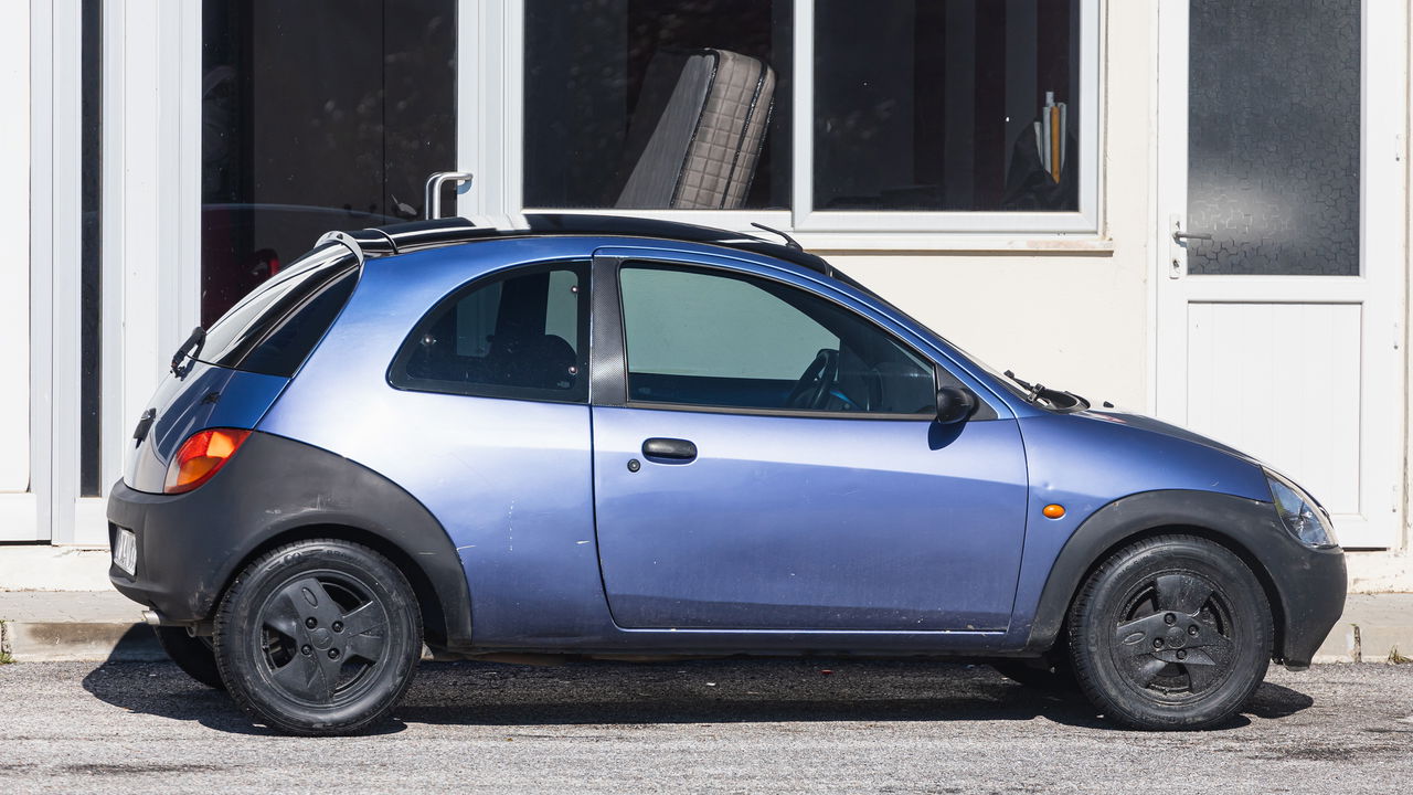 Ford Ka 2000 ainda vale a pena? Veja preço, consumo e manutenção