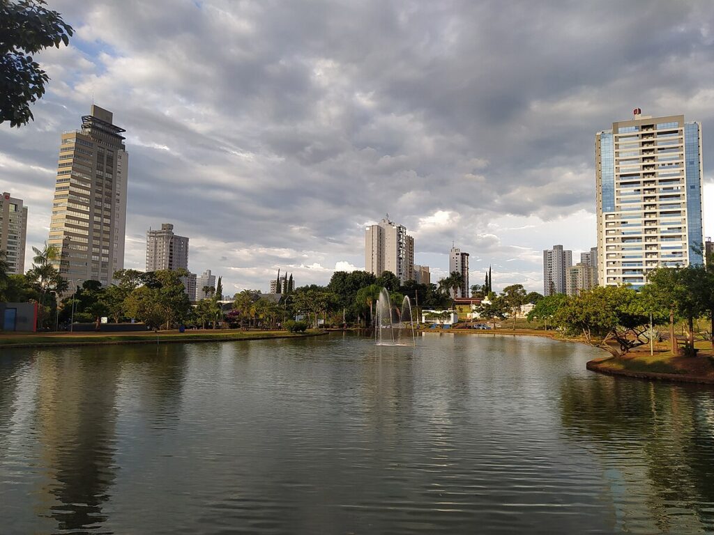 Um salário mínimo é o suficiente para viver nessas cidades