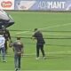 Neymar chega de helicóptero ao Santos