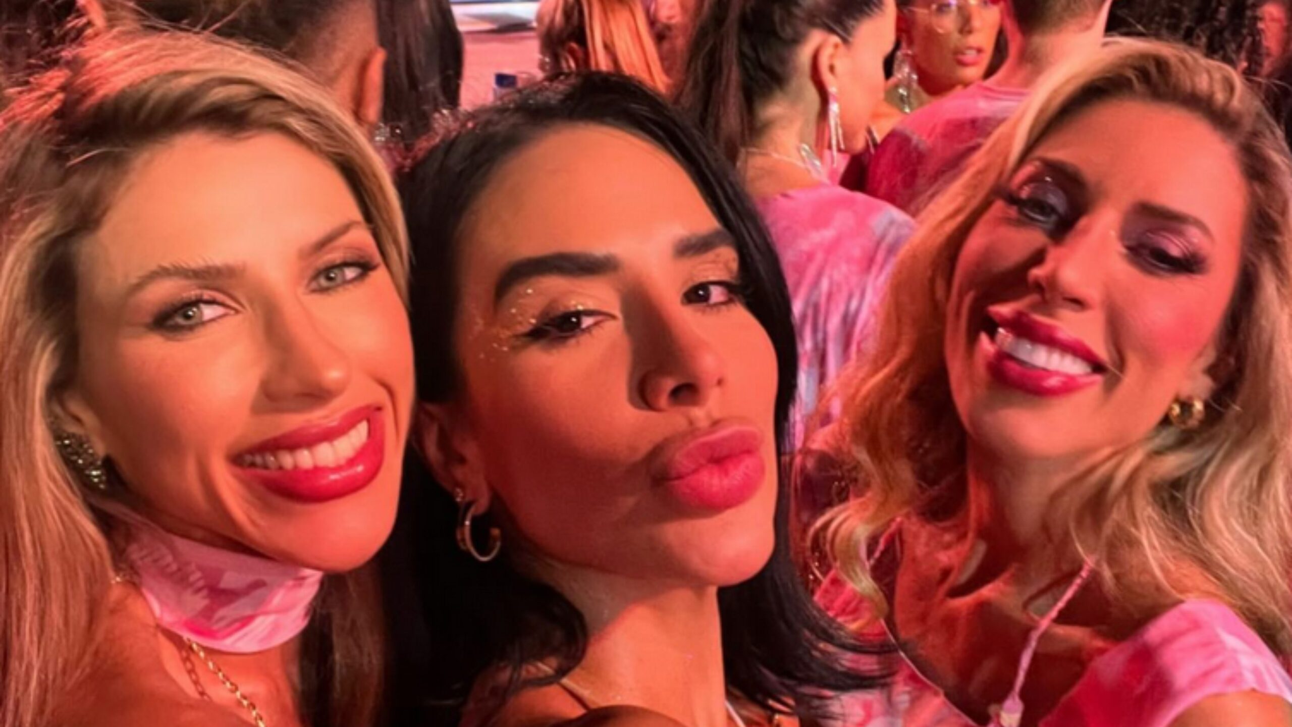 Ana Paula Minerato, Tati Minerato e amiga - Reprodução Instagram