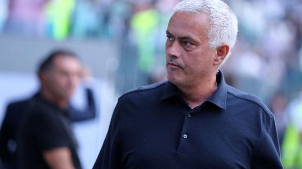 Mourinho x Galatasaray! técnico processa clube por acusação grave!