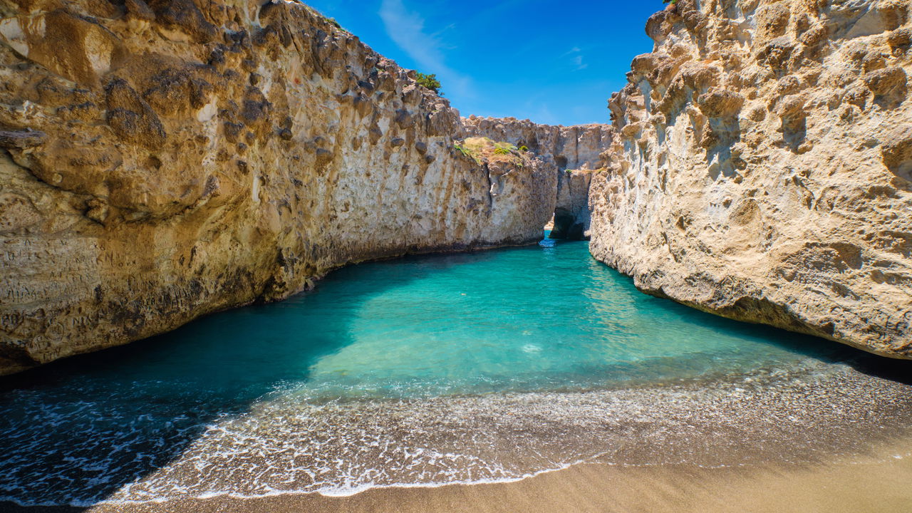 Descubra as praias secretas mais deslumbrantes da Europa