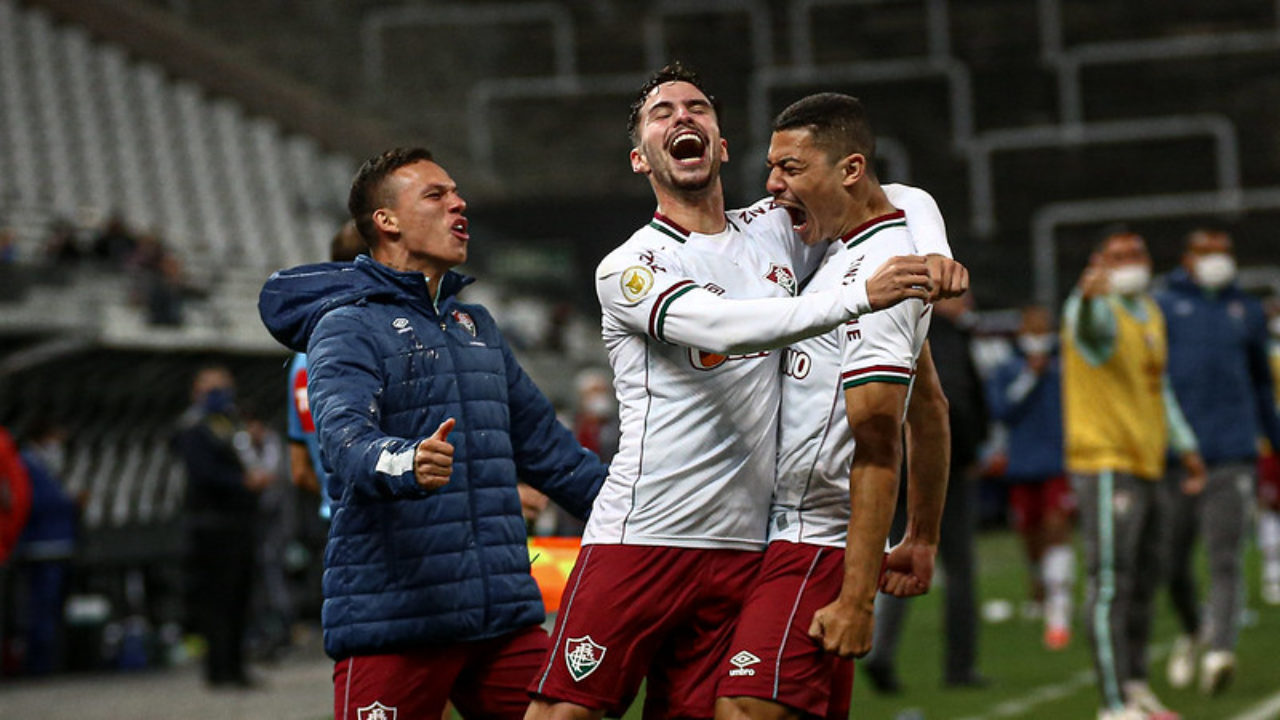 Gols de Flamengo e Fluminense: Flu vence o FlaFlu por 2 x 0 o