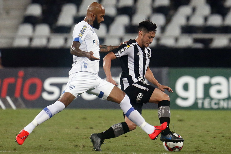 Botafogo perde para o Avaí por 2 a 1, de virada, pela Série B