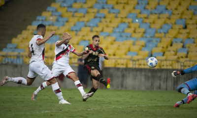 Michael faz dois gols e Flamengo vence o Atlético-GO por 2 a 0 pelo Campeonato Brasileiro