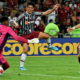 Fluminense vence o Flamengo por 2 a 0 no jogo de ida da final do Campeonato Carioca