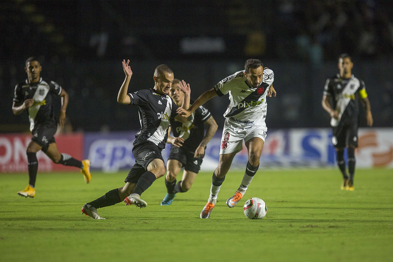 Vasco vence a Ponte Preta por 1 a 0 na Série B do Campeonato Brasileiro