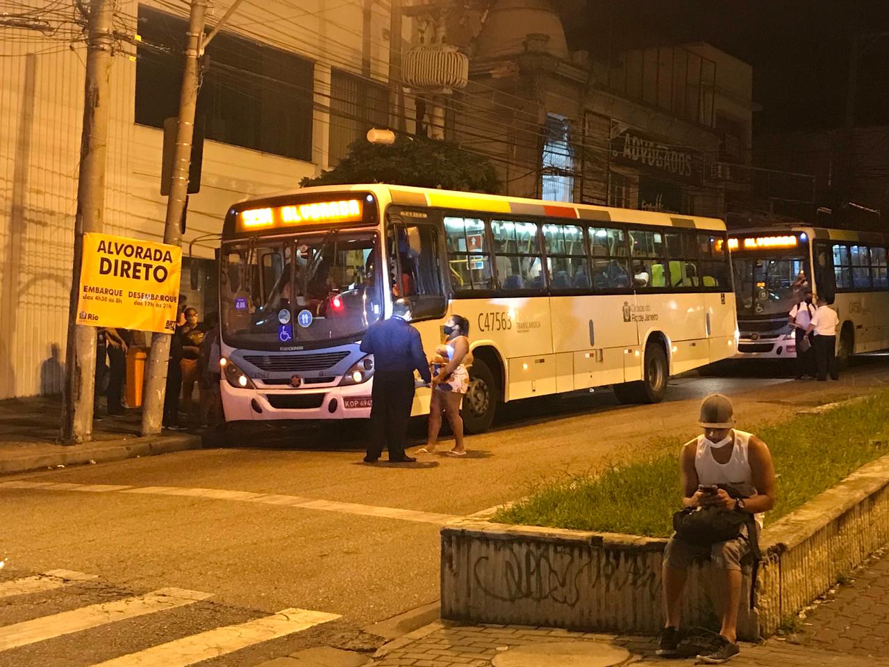 Ônibus Magarça x Alvorada