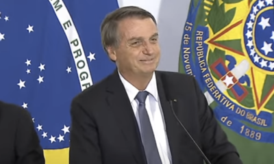 Bolsonaro em discurso no Palácio do Planalto