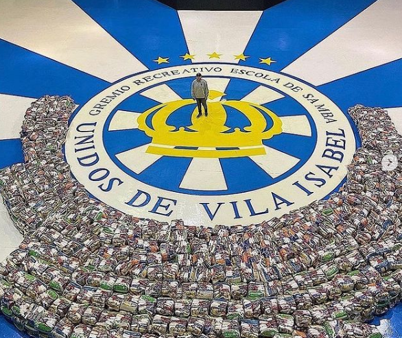 Vice-presidente da Vila, Luis Guimarães, promoveu ação social para comemorar aniversário. Foto: Reprodução Instagram