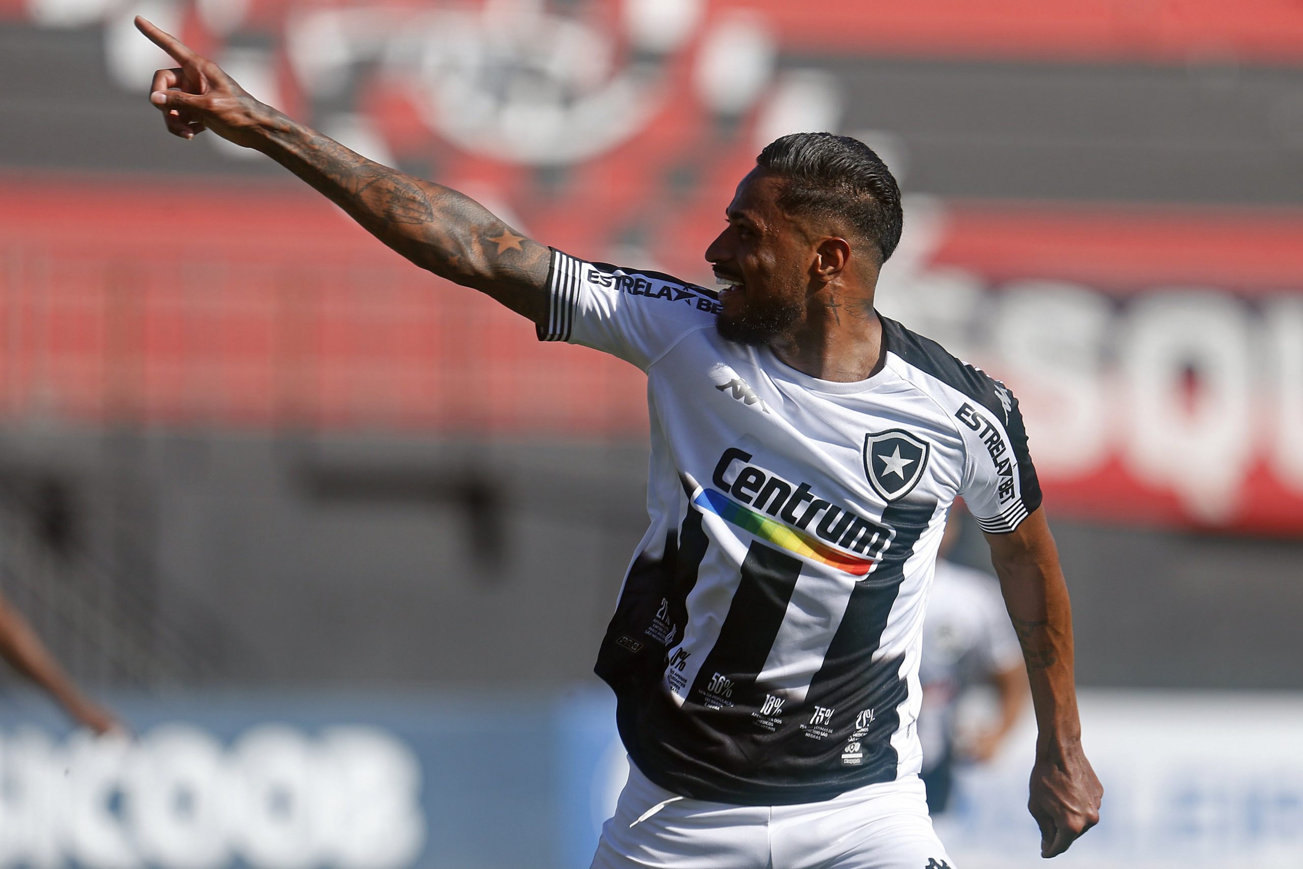 Diego Gonçalves marcou o gol do título do Botafogo