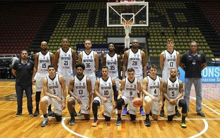 Basquete: Botafogo vence Nacional-URU e segue bem na briga para ir à final  da Liga Sul-Americana - FogãoNET