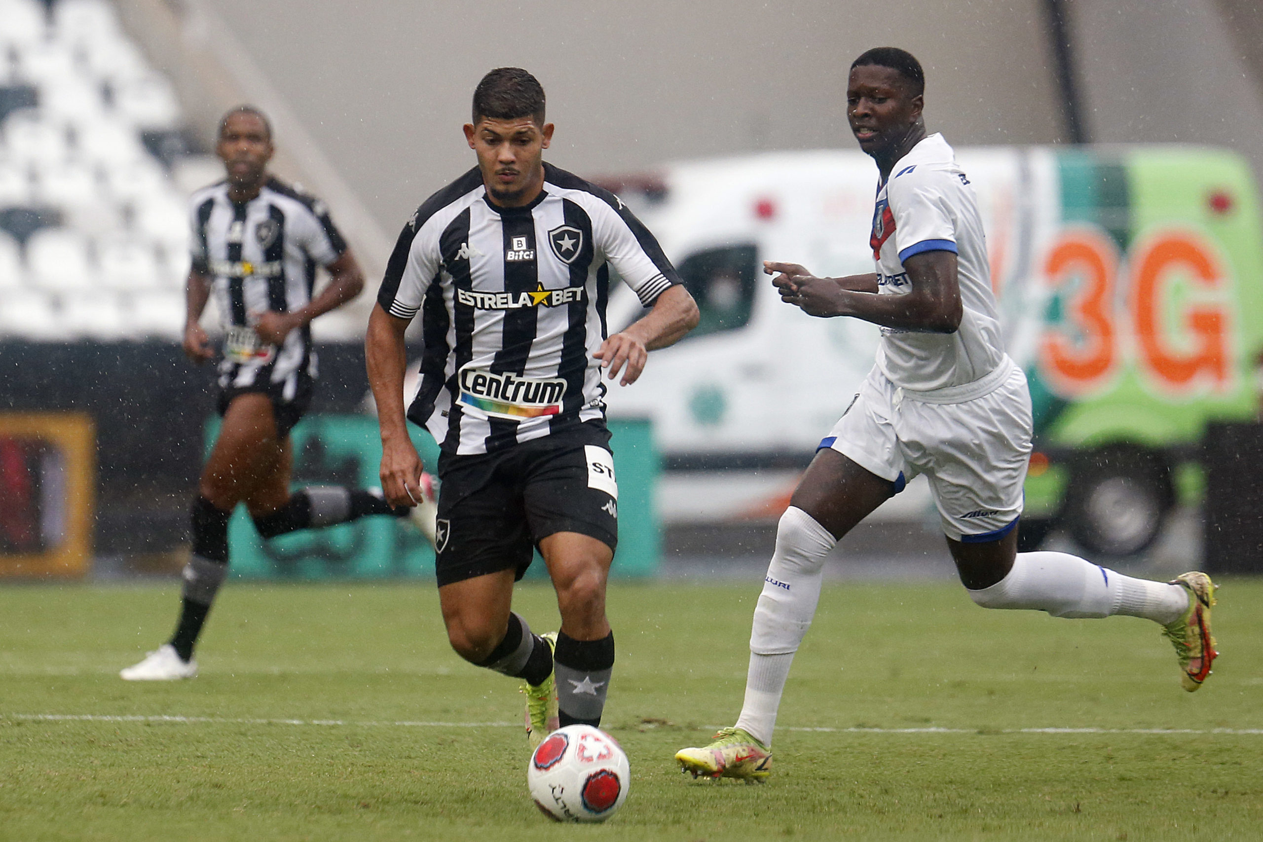 Botafogo vence o Resende por 2 a 1 pelo Campeonato Carioca