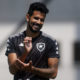 Lateral-direito Jonathan Lemos não vai ficar no Botafogo em 2022