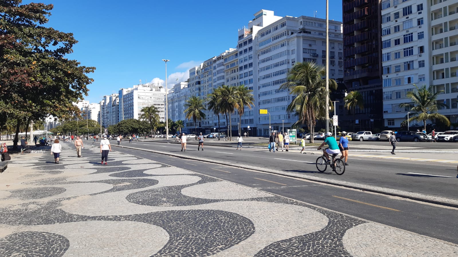 Na imagem, Avenida Atlântica, Copacabana, Zona Sul do Rio