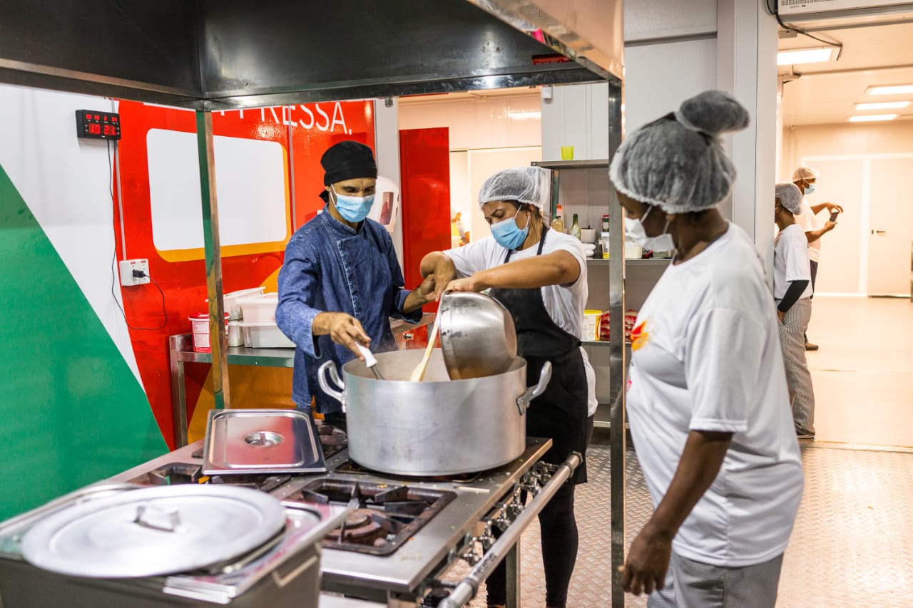 Cozinha solidária 