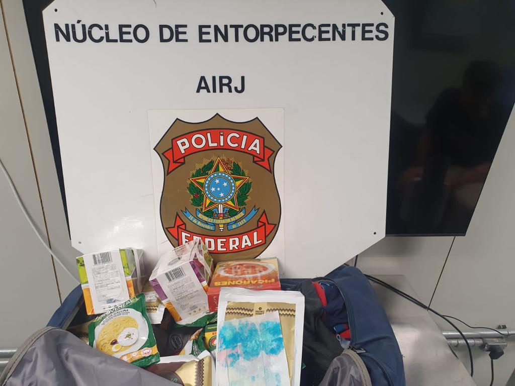 Espanhol é preso com 10 kg de cocaína no Galeão