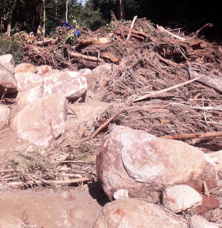 Tromba d'água causa tragédia em Cachoeiras de Macacu destacada