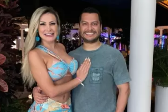 Andressa Urach e marido