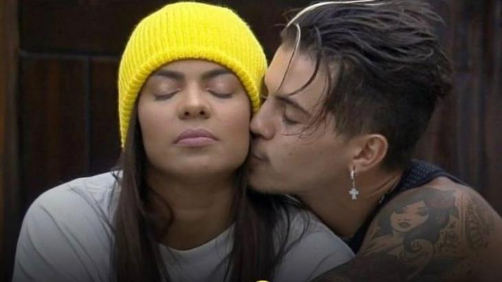 Tays e Biel em "A Fazenda 12"