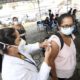 Nova Iguaçu segue vacinando crianças de 5 a 11 anos, adolescentes e adultos contra a Covid-19