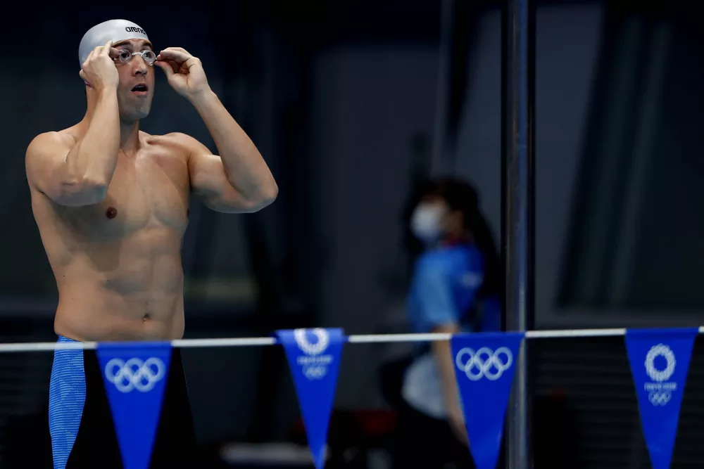 Scheffer brigará por medalha na final dos 200m livre