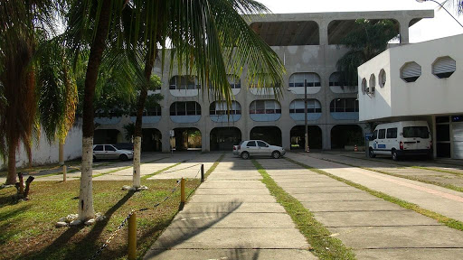 Uerj volta às aulas de forma remota; chips para alunos em situação