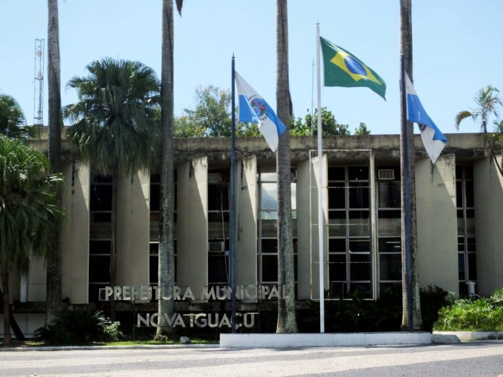 Fachada da Prefeitura de Nova Iguaçu, na Baixada Fluminense